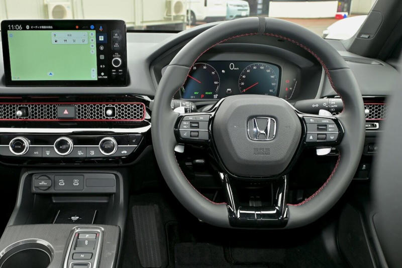 シビックのハイブリッドは意外に…, ハイブリッド車でMT車の運転を楽しめる?, 伊豆のクローズドコースで「e:HEV RS」を体感!, タイプR開発責任者「かっきー」も参画