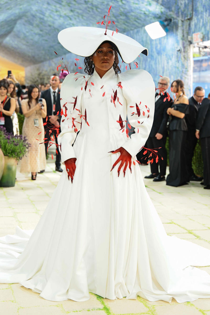 Karan Johar wearing Manish Malhotra, Emma Chamberlain wearing Mugler , Eileen Gu wearing Iris van Herpen, Kylie Jenner wearing Schiaparelli, Jeremy Pope wearing Vivienne Westwood, Lisa wearing Robert Wun , Beyoncé wearing Olivier Rousteing, KUN wearing Thom Browne, Sabine Getty wearing Ashi Studio , Anok Yai wearing Balenciaga, Naomi Osaka wearing Robert Wun , Chase Infiniti wearing Thom Browne, Nichapat Suphap wearing Robert Wun , Zoë Kravitz wearing Yves Saint Laurent