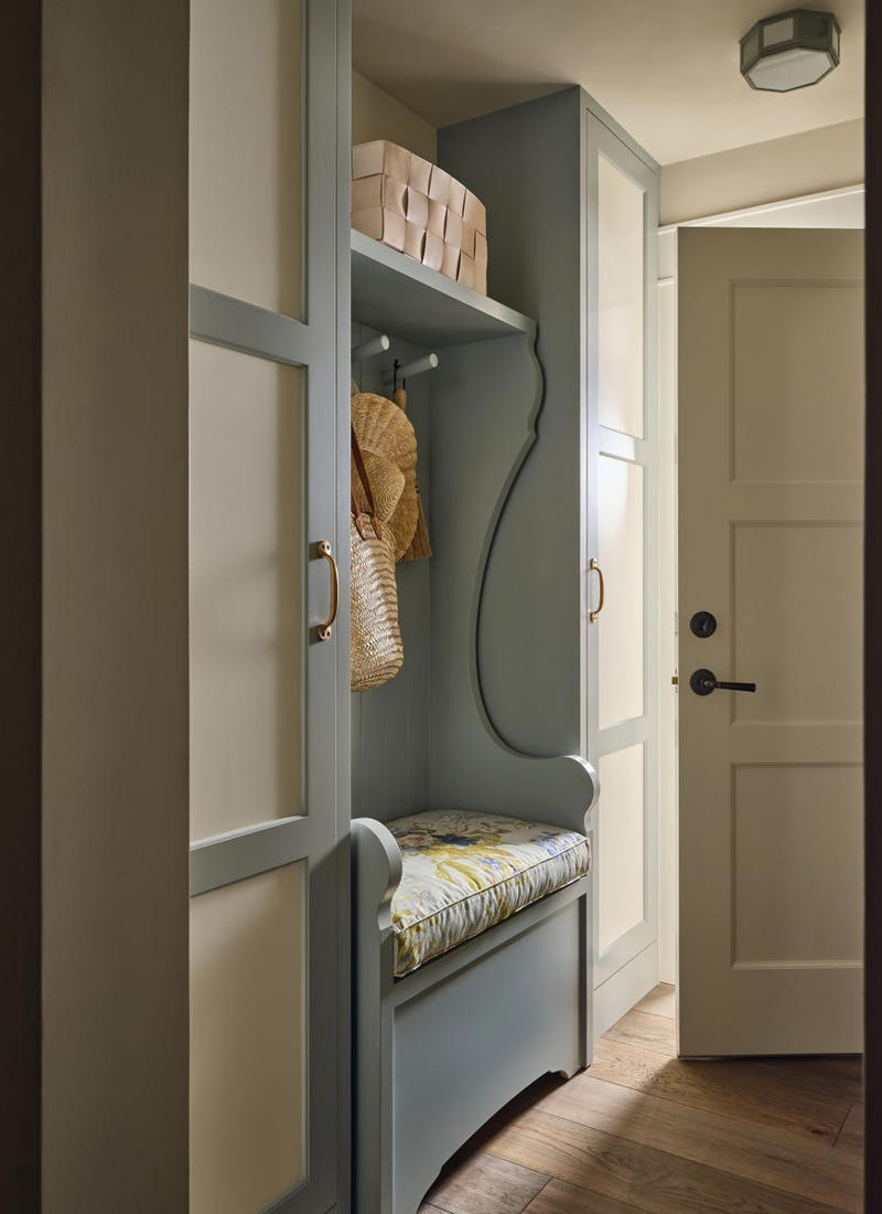 FAMILY ROOM, DINING ROOM, LIVING ROOM, POWDER ROOM, PRIMARY BEDROOM, PRIMARY BATHROOM, GUEST BEDROOM, GUEST BATHROOM, SECOND GUEST BEDROOM, SECOND GUEST BATHROOM, LAUNDRY ROOM, EXTERIOR DECK