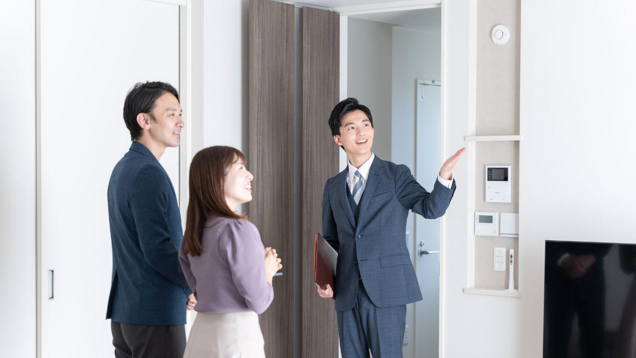 30歳サラリーマンが50年ローンを検討した理由, 50年ローンは“投資でカバーできる”は本当か？FPが見た現実, 住宅ローンで「一番怖いこと」とは？, 多くの人が「住まいを購入しようと決める時期」はどんなタイミングか？, 筆者が実際に経験した住宅ローン返済中の想定外, 「団信」に加入しているから大丈夫？, オーバーローンリスクが大きくなる、返済途中に修繕費用がかかる, まずは「数字の見える化」からスタートを