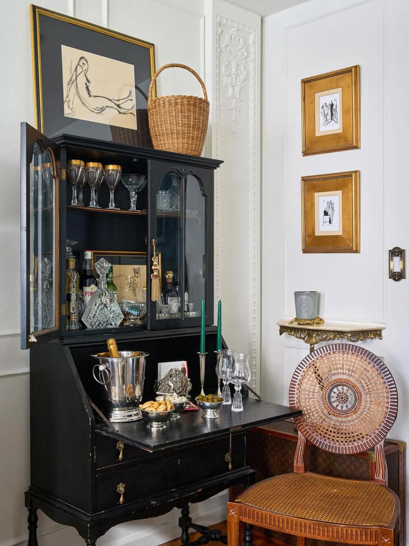 The Busy Wallpaper in My Bedroom, The Expansive Gallery Wall in My Bedroom, Navy Paint in the Living Room, Excess Furniture, An Exposed Bar Cart