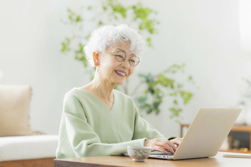 1：シンプルな暮らし, 2：スロージョギング, 3：フランス語の勉強, 続いた理由は、「がんばらなかった」から