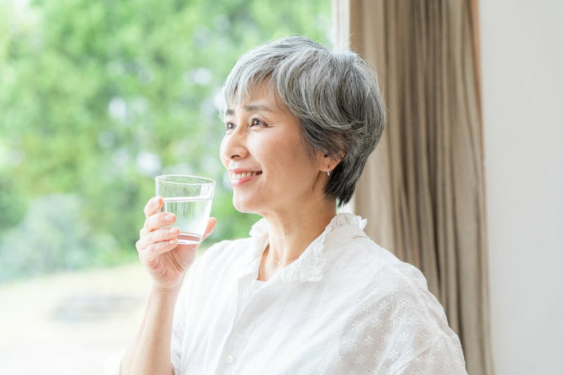 1：シンプルな暮らし, 2：スロージョギング, 3：フランス語の勉強, 続いた理由は、「がんばらなかった」から