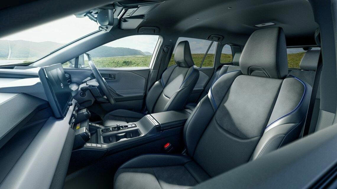 純ガソリン車が廃止となった新型RAV4, パワートレインによって選べるグレードが絞られる, 微妙に先代と異なるグレードヒエラルキー, 結局どのグレードがオススメ？