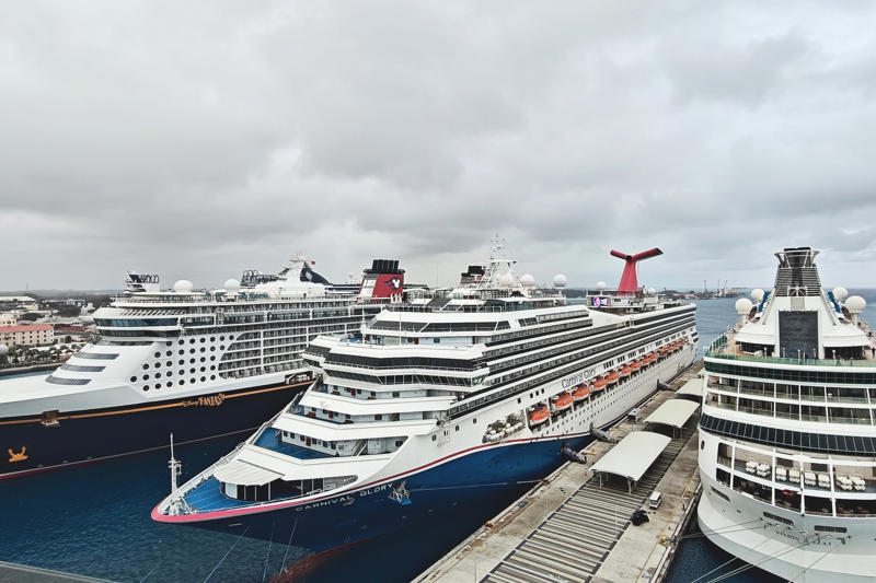 Contemporary cruise lines, Luxury cruises, Expedition cruises, River cruises, How to choose the best cruise for you