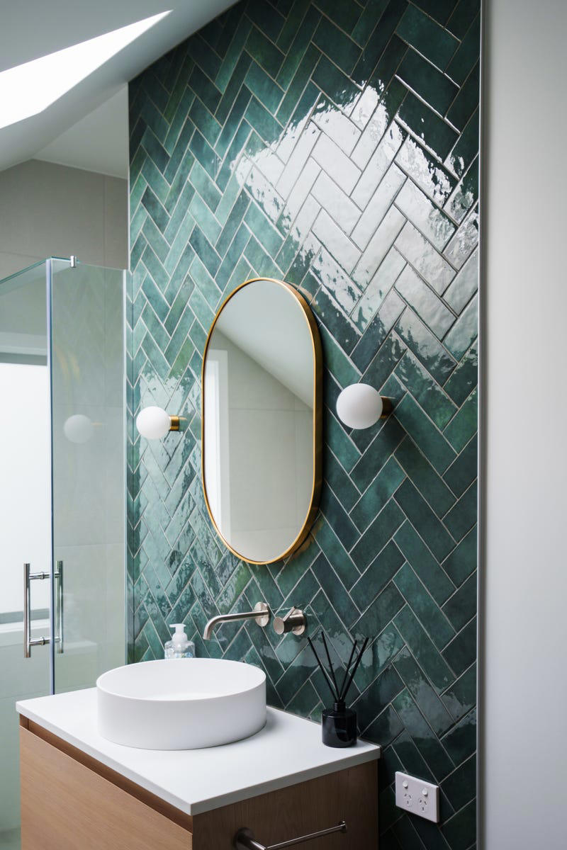 Marble Countertops, Open-Floor Plans, Outdoor Living Spaces, Trendy Tiles, Barn Doors and Shiplap Walls, Clear Glass Doors, Doorless Showers