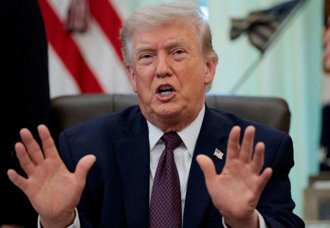 「生活費も厳しいのに宴会場に10億ドルか」, 宴会場なのか、バンカーなのか, トランプ式ホワイトハウス改造、政治争点に, 「江南タイムズ」で最も閲覧された記事