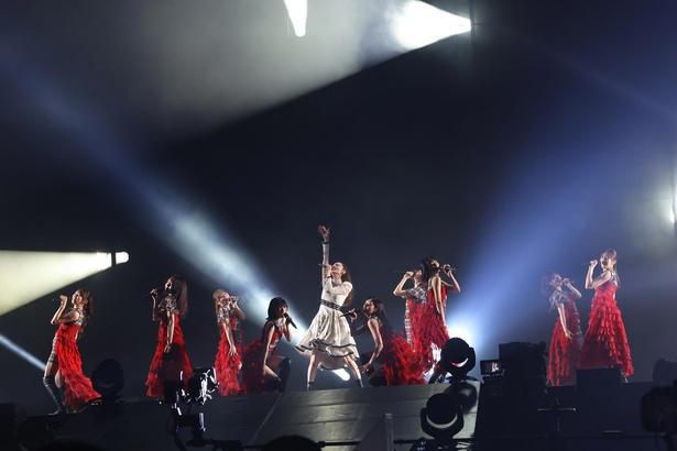 気球に乗って登場「私の乃木坂人生の全てをぶつけます！」, 思い出の楽曲と、この日限りのスペシャルユニット, 後輩たちへつなぐバトン、そして3期生の絆, 最初で最後となる“梅澤＆菅原ダブルセンター, 「もう一度人生を歩めるなら、絶対に3代目キャプテンになりたい」, 「私はとっても幸せでした」受け継がれる乃木坂46の未来, 「乃木坂46 14th YEAR BIRTHDAY LIVE」DAY3 梅澤美波 卒業コンサート