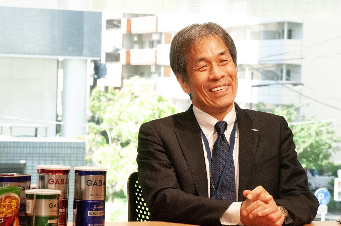 外食に行く回数は減り、1回あたりの支出が増えている, 客単価の向上を目指す「ラーカレ」, まだ誰も本格的に挑戦してこなかっただけ, 大手が出てきても、個人店が潰れないラーメン業界
