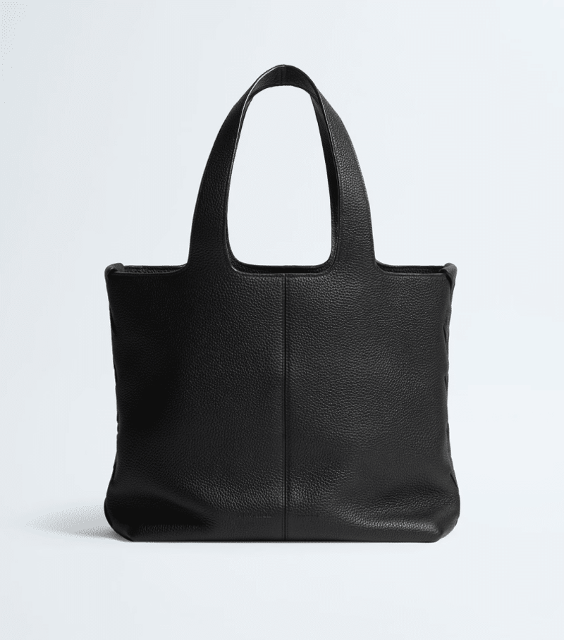 5 Types of Man Bags Stylish Men Are Wearing Right Now, How to Choose the Right Men’s Bag, How to Wear a Man Bag Without Overthinking it , Common Questions About Men’s Bags