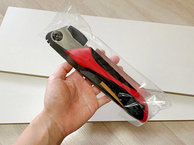 ・Amazon1位のノコギリ, ・まさかの用途違い？, ・実際に切ってみた, ・スッキリ……とはいかない
