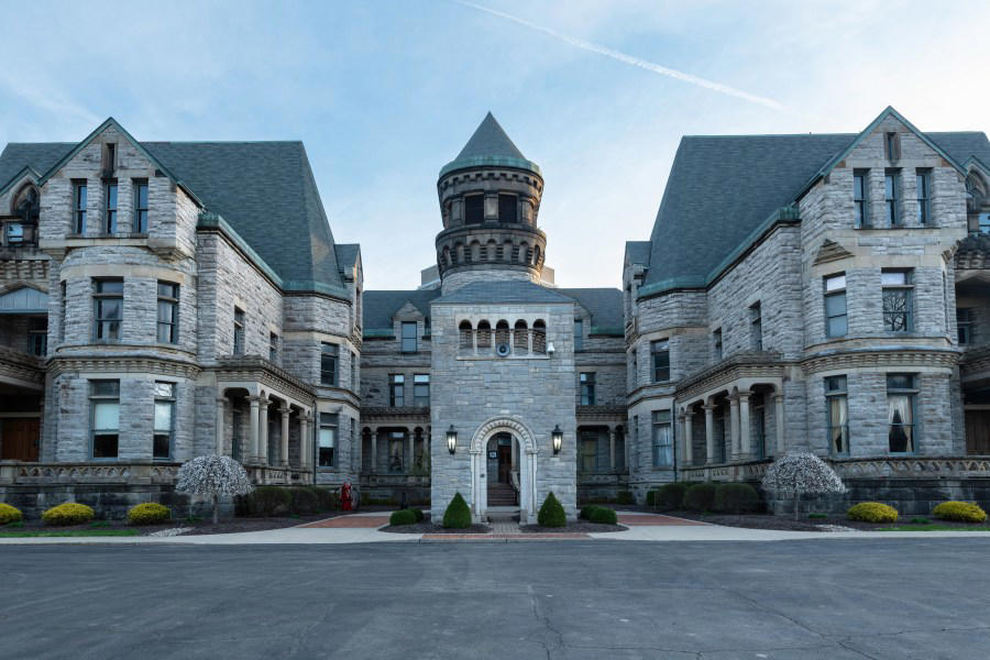 Sonic Temple Art &amp; Music Festival, “The 25th Annual Putnam County Spelling Bee”, Paranormal and Psychic Convention, “La Bohème”, Buckeye Lake Pirate Fest 2026, Chroma: Best of CCAD, Aries Spears, “Hadestown”, Komen Columbus Race for the Cure, Copland &amp; Shostakovich: ProMusica Chamber Orchestra