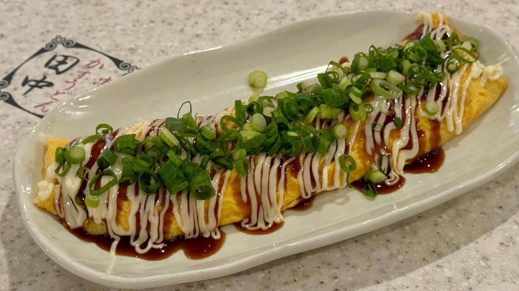 実際に食べてみた。55円の「解像度」, 従業員の声かけも注文のきっかけに, 「値上げの時代」に、串カツ田中が選んだ逆張り, なぜ55円で利益が出る？六層の「仕掛け」を読み解く, 「また来たい」を作る、「惜しかった」という感覚, 五つの仕掛けは一本の線でつながっている, 「流行っている気がする」を数字が証明する, 次の一手。55円の串は「居酒屋の未来」を定義するか