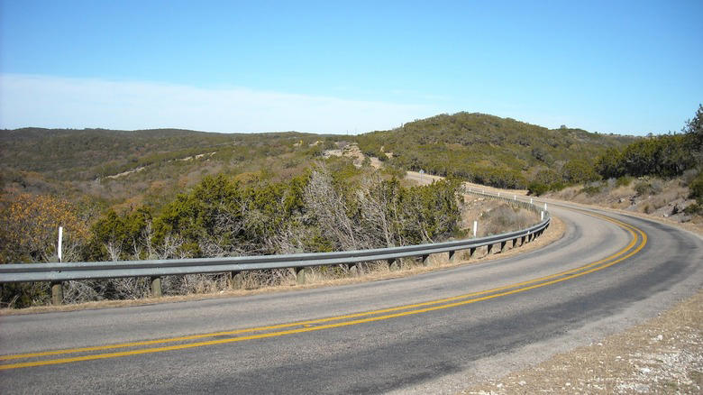 Kancamagus Scenic Byway, New Hampshire, Going-to-the-Sun Road, Montana, The Twisted Sisters, Texas, Tail of the Dragon, Tennessee/North Carolina, Now go chase those curves
