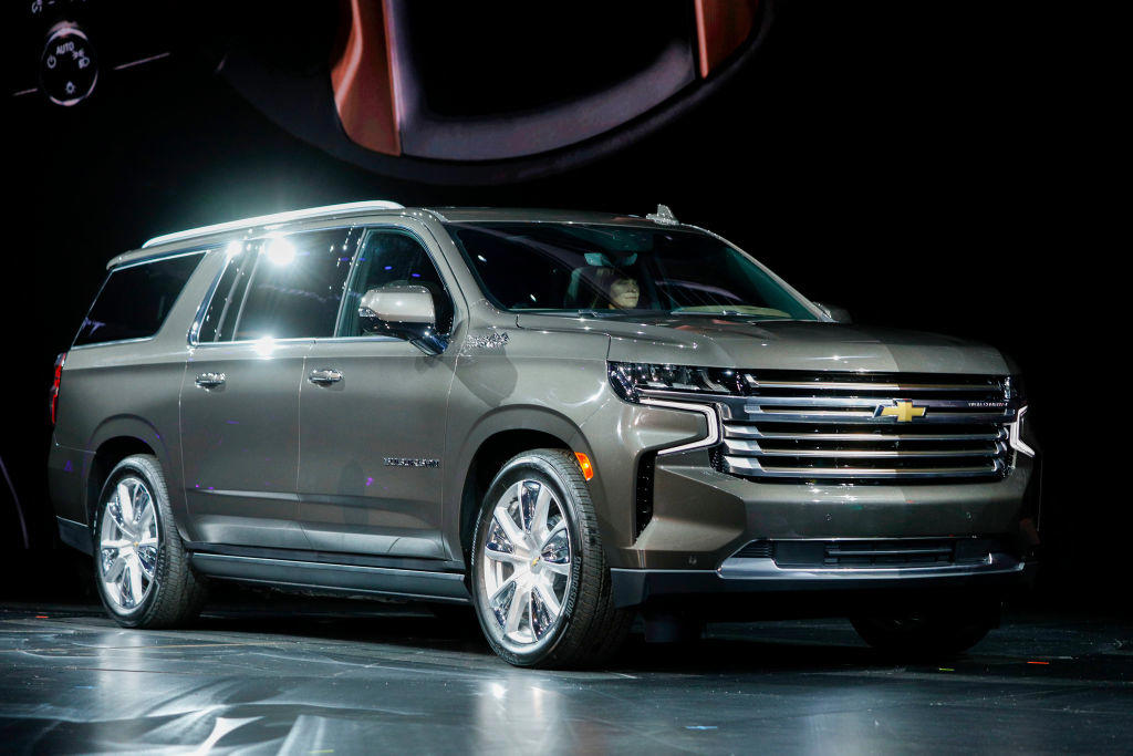 Honda Pilot, Chevrolet Traverse, Kia Telluride, Hyundai Palisade, Infiniti QX80, Nissan Armada, Toyota Sequoia, Grand Wagoneer L, Jeep Wagoneer L, Lincoln Navigator L, Cadillac Escalade ESV, GMC Yukon XL, Chevrolet Suburban, Ford Expedition MAX