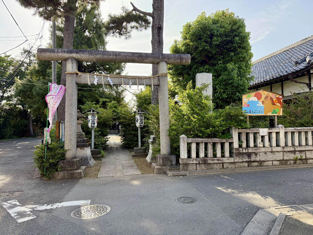 駅周辺は狭い道に商店や住宅が混在, 中井・落合の低地エリアを歩く, 山手通り沿いの景色, 台地には戸建てが並ぶ, 台地と低地で景色が異なる理由, 小工業と、進む宅地化, 台地と低地で異なる歴史を刻んできた