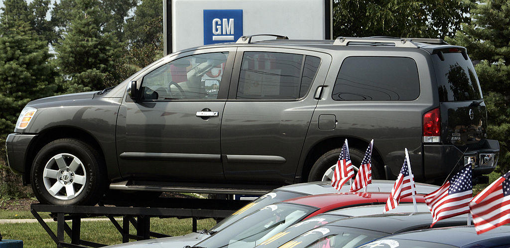 Honda Pilot, Chevrolet Traverse, Kia Telluride, Hyundai Palisade, Infiniti QX80, Nissan Armada, Toyota Sequoia, Grand Wagoneer L, Jeep Wagoneer L, Lincoln Navigator L, Cadillac Escalade ESV, GMC Yukon XL, Chevrolet Suburban, Ford Expedition MAX
