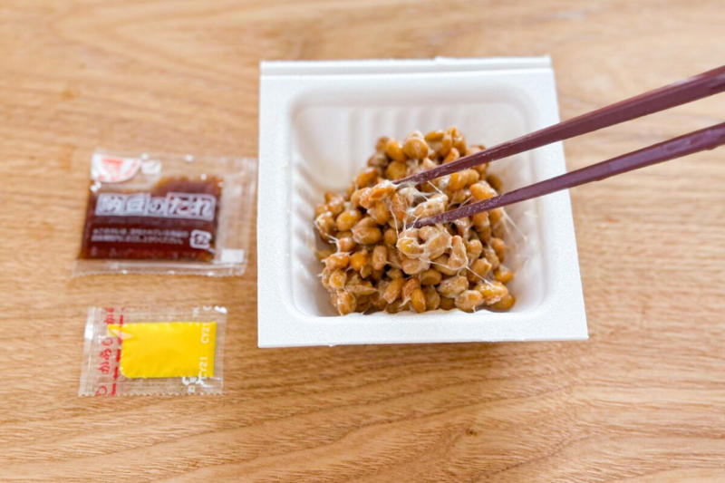 ■大久保さん流「納豆キャベツ」, ■タレは「納豆混ぜてから」 「卵黄のみ」がポイント, ■混ぜるだけで栄養満点、毎日食べられる味, ■和田明日香さんの「納豆サラダ」も最高, 【番組公式】和田明日香さん「実験の納豆サラダ」