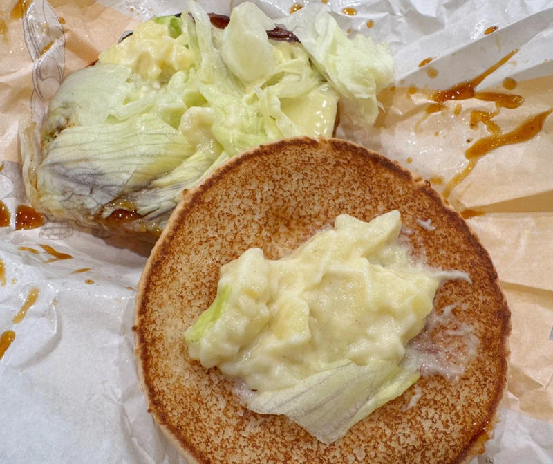 【1】北海道じゃがチーズてりやき｜ゴロゴロポテトと濃厚チーズが絶妙, 【2】博多明太バターてりやき｜ピリ辛明太とバターの背徳感がクセになる, 【3】名古屋名物 手羽先風黒胡椒ジューシーチキン｜スパイシーで食べ応え抜群！, 【4】＜朝マック限定＞北海道じゃがチーズてりやきマフィン, 【5】シャカシャカポテト 金沢名物黒カレー味｜中毒性の高いスパイシーポテト, ファン歓喜！「聖闘士星矢」コラボの限定パッケージも合わせてチェック, まとめ｜期間限定のご当地マックで日本各地の“うまいもん”を制覇しよう！