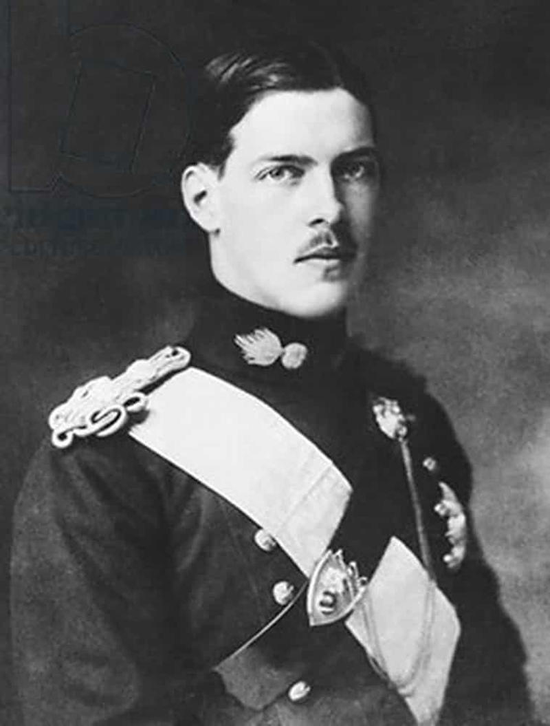 King Alexander of Greece King Adolf Frederick of Sweden, Sigurd the Mighty, Emperor Qin Shi Huangdi, King George II of Great Britain and Ireland, King Alexander of Greece, King Béla I of Hungary, King William II of England, King Henry I of England, William Adelin, King Charles VIII of France, King James II of Scotland, Holy Roman Emperor Charles VI, King Charles II of Navarre