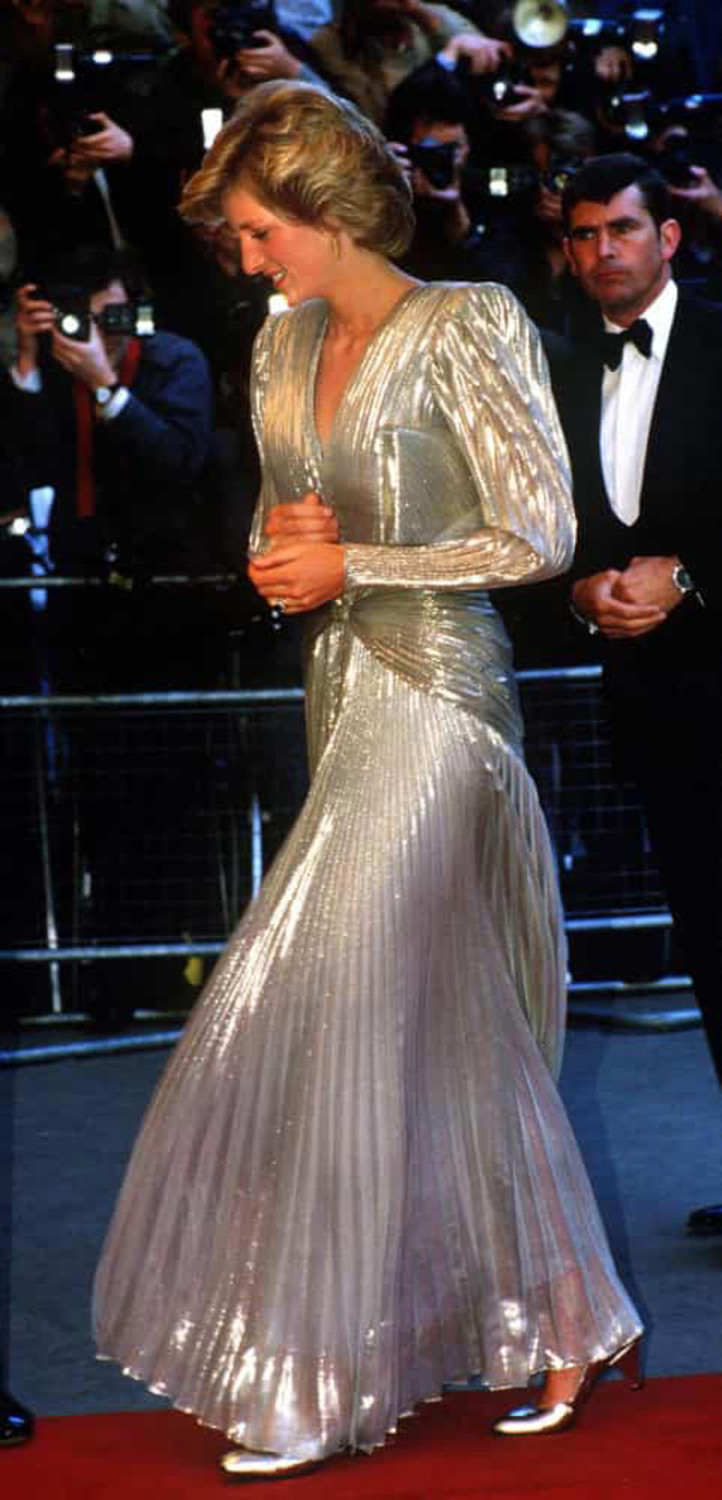 Princess Diana Princess Margaret, Queen Elizabeth II, Princess Anne and Queen Elizabeth II, Princess Diana, Catherine, Princess of Wales, Meghan Markle