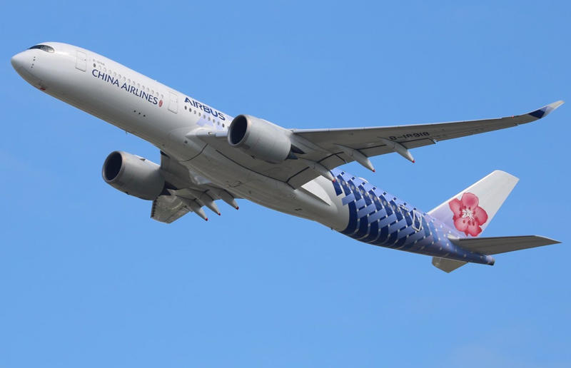 China Airlines Sky candy, Aeroflot, Aer Lingus, Aeroméxico, Aircalin, Air Canada, Air Malta, Air New Zealand, All Nippon Airways, American Airlines, British Airways, Brussels Airlines, China Airlines, EgyptAir, Etihad Airways, Fiji Airways, Gulf Air, Icelandair, Norwegian Air, Southwest Airlines, Thai Airways, Vietnam Airlines, Virgin Atlantic, Air Tahiti Nui, Alaska Airlines