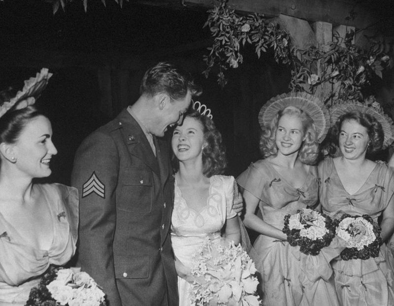 1945: Shirley Temple and John Agar 1930: Dolores del Río and Cedric Gibbons, 1934: Ginger Rogers and Lew Ayres, 1937: Ingrid Bergman and Petter Lindstrom, 1943: Jean-Pierre Aumont and Maria Montez, 1944: Bill Robinson and Elaine Plaines, 1945: Humphrey Bogart and Lauren Bacall, 1945: Shirley Temple and John Agar, 1945: Judy Garland and Vincente Minnelli, 1945: Bette Davis and William Grant Sherry, 1946: Jackie Robinson and Rachel Isum, 1947: Josephine Baker and Jo Bouillon, 1947: Carmen Miranda and David Alfred Sebastian, 1948: Nat King Cole and Maria Hawkins, 1949: Prince Aly Khan and Rita Hayworth, 1949: Lucille Ball and Desi Arnaz, 1950: Conrad Hilton and Elizabeth Taylor, 1951: Tony Curtis and Janet Leigh, 1951: Shah Mohammad Reza Pahlavi and Queen Soraya, 1952: Roger Vadim and Brigitte Bardot, 1952: Elizabeth Taylor and Michael Wilding, 1953: JFK and Jacqueline Kennedy, 1954: Audrey Hepburn and Mel Ferrer, 1954: Joe DiMaggio and Marilyn Monroe, 1955: Joan Crawford and Alfred Steele, 1955: Debbie Reynolds and Eddie Fisher, 1955: Rock Hudson and Phyllis Gates, 1956: Arthur Miller and Marilyn Monroe, 1956: Prince Rainier of Monaco and Grace Kelly, 1957: Sophia Loren and Carlo Ponti, 1957: Robert Wagner and Natalie Wood, 1958: Jayne Mansfield and Mickey Hargitay, 1959: Julie Andrews and Tony Walton, 1959: Dorothy Dandridge and Jack Denison, 1959: Jacques Charrier and Brigitte Bardot, 1960: Eartha Kitt and William McDonald, 1960: Princess Margaret and Antony Armstrong-Jones, 1961: Ginger Rogers and William Marshall, 1961: Lucille Ball and Gary Morton, 1962: Nancy Kwan and Peter Pock, 1964: Elizabeth Taylor and Richard Burton, 1965: Judy Garland and Mark Herron, 1966: Frank Sinatra and Mia Farrow, 1967: Jane Fonda and Roger Vadim, 1967: Elvis Presley and Priscilla Presley, 1968: Sharon Tate and Roman Polanski, 1969: Audrey Hepburn and Andrea Dotti, 1971: Bianca Jagger and Mick Jagger, 1978: Aretha Franklin and Glynn Turman, 1981: Princess Diana and Prince Charles, 1987: Diahann Carroll and Vic Damone
