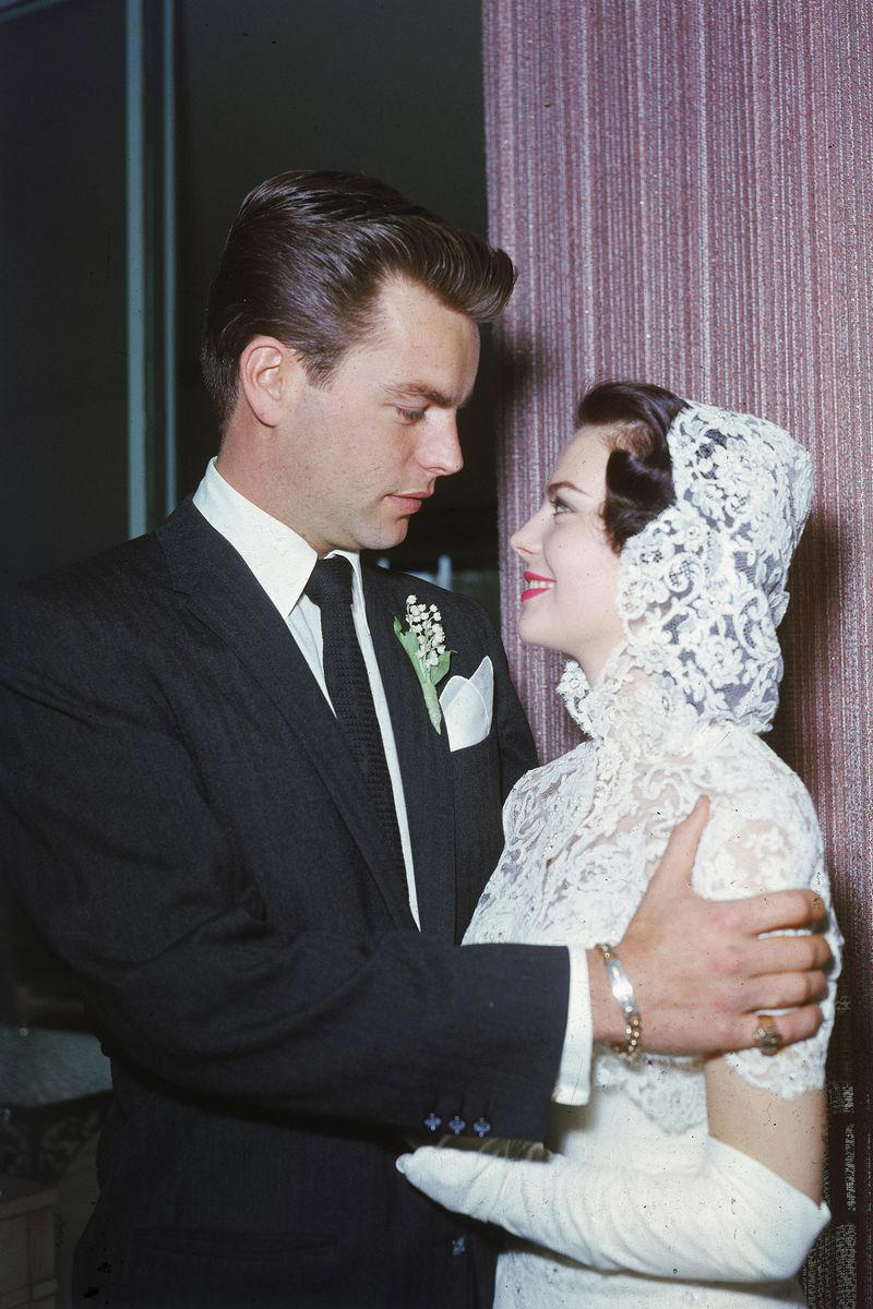 1957: Robert Wagner and Natalie Wood 1930: Dolores del Río and Cedric Gibbons, 1934: Ginger Rogers and Lew Ayres, 1937: Ingrid Bergman and Petter Lindstrom, 1943: Jean-Pierre Aumont and Maria Montez, 1944: Bill Robinson and Elaine Plaines, 1945: Humphrey Bogart and Lauren Bacall, 1945: Shirley Temple and John Agar, 1945: Judy Garland and Vincente Minnelli, 1945: Bette Davis and William Grant Sherry, 1946: Jackie Robinson and Rachel Isum, 1947: Josephine Baker and Jo Bouillon, 1947: Carmen Miranda and David Alfred Sebastian, 1948: Nat King Cole and Maria Hawkins, 1949: Prince Aly Khan and Rita Hayworth, 1949: Lucille Ball and Desi Arnaz, 1950: Conrad Hilton and Elizabeth Taylor, 1951: Tony Curtis and Janet Leigh, 1951: Shah Mohammad Reza Pahlavi and Queen Soraya, 1952: Roger Vadim and Brigitte Bardot, 1952: Elizabeth Taylor and Michael Wilding, 1953: JFK and Jacqueline Kennedy, 1954: Audrey Hepburn and Mel Ferrer, 1954: Joe DiMaggio and Marilyn Monroe, 1955: Joan Crawford and Alfred Steele, 1955: Debbie Reynolds and Eddie Fisher, 1955: Rock Hudson and Phyllis Gates, 1956: Arthur Miller and Marilyn Monroe, 1956: Prince Rainier of Monaco and Grace Kelly, 1957: Sophia Loren and Carlo Ponti, 1957: Robert Wagner and Natalie Wood, 1958: Jayne Mansfield and Mickey Hargitay, 1959: Julie Andrews and Tony Walton, 1959: Dorothy Dandridge and Jack Denison, 1959: Jacques Charrier and Brigitte Bardot, 1960: Eartha Kitt and William McDonald, 1960: Princess Margaret and Antony Armstrong-Jones, 1961: Ginger Rogers and William Marshall, 1961: Lucille Ball and Gary Morton, 1962: Nancy Kwan and Peter Pock, 1964: Elizabeth Taylor and Richard Burton, 1965: Judy Garland and Mark Herron, 1966: Frank Sinatra and Mia Farrow, 1967: Jane Fonda and Roger Vadim, 1967: Elvis Presley and Priscilla Presley, 1968: Sharon Tate and Roman Polanski, 1969: Audrey Hepburn and Andrea Dotti, 1971: Bianca Jagger and Mick Jagger, 1978: Aretha Franklin and Glynn Turman, 1981: Princess Diana and Prince Charles, 1987: Diahann Carroll and Vic Damone