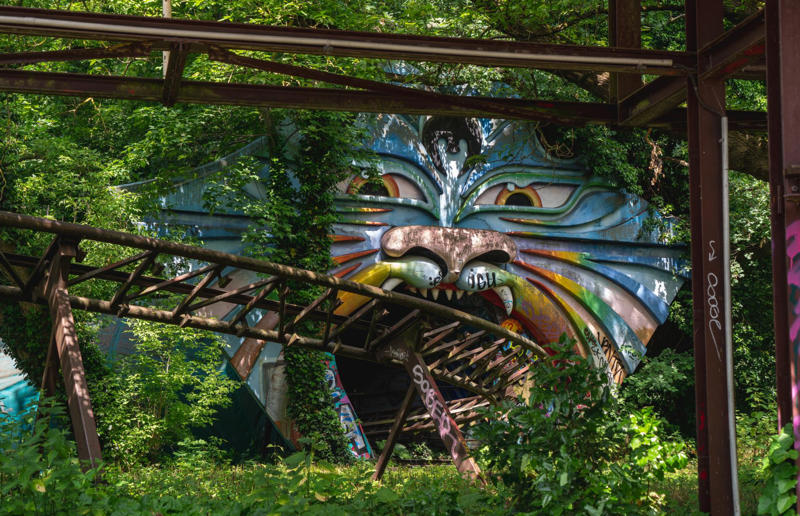 Spreepark, Berlin, Germany Fatal attractions, Spreepark, Berlin, Germany, Revel Casino, Atlantic City, New Jersey, USA, Alps Ski Resort, Heul-ri, South Korea, South China Mall, Dongguan, China, World Islands, Dubai, United Arab Emirates, Shania Twain Centre, Timmins, Ontario, Canada, Wonderland Amusement Park, Beijing, China, Son of Beast, Kings Island, Mason, Ohio, USA, Ryugyong Hotel, Pyongyang, North Korea, Heritage USA, Fort Mill, South Carolina, USA, Camelot Theme Park, Charnock Richard, Lancashire, England, UK, Ozark Medieval Fortress, Lead Hill, Arkansas, USA, Millennium Dome, London, England, UK, Marble Arch Mound, London, England, UK, Pripyat Amusement Park, Pripyat, Ukraine