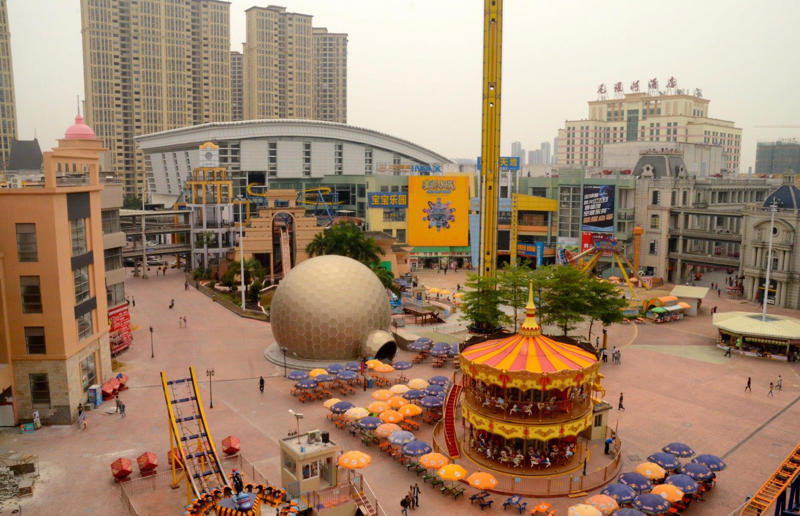South China Mall, Dongguan, China Fatal attractions, Spreepark, Berlin, Germany, Revel Casino, Atlantic City, New Jersey, USA, Alps Ski Resort, Heul-ri, South Korea, South China Mall, Dongguan, China, World Islands, Dubai, United Arab Emirates, Shania Twain Centre, Timmins, Ontario, Canada, Wonderland Amusement Park, Beijing, China, Son of Beast, Kings Island, Mason, Ohio, USA, Ryugyong Hotel, Pyongyang, North Korea, Heritage USA, Fort Mill, South Carolina, USA, Camelot Theme Park, Charnock Richard, Lancashire, England, UK, Ozark Medieval Fortress, Lead Hill, Arkansas, USA, Millennium Dome, London, England, UK, Marble Arch Mound, London, England, UK, Pripyat Amusement Park, Pripyat, Ukraine