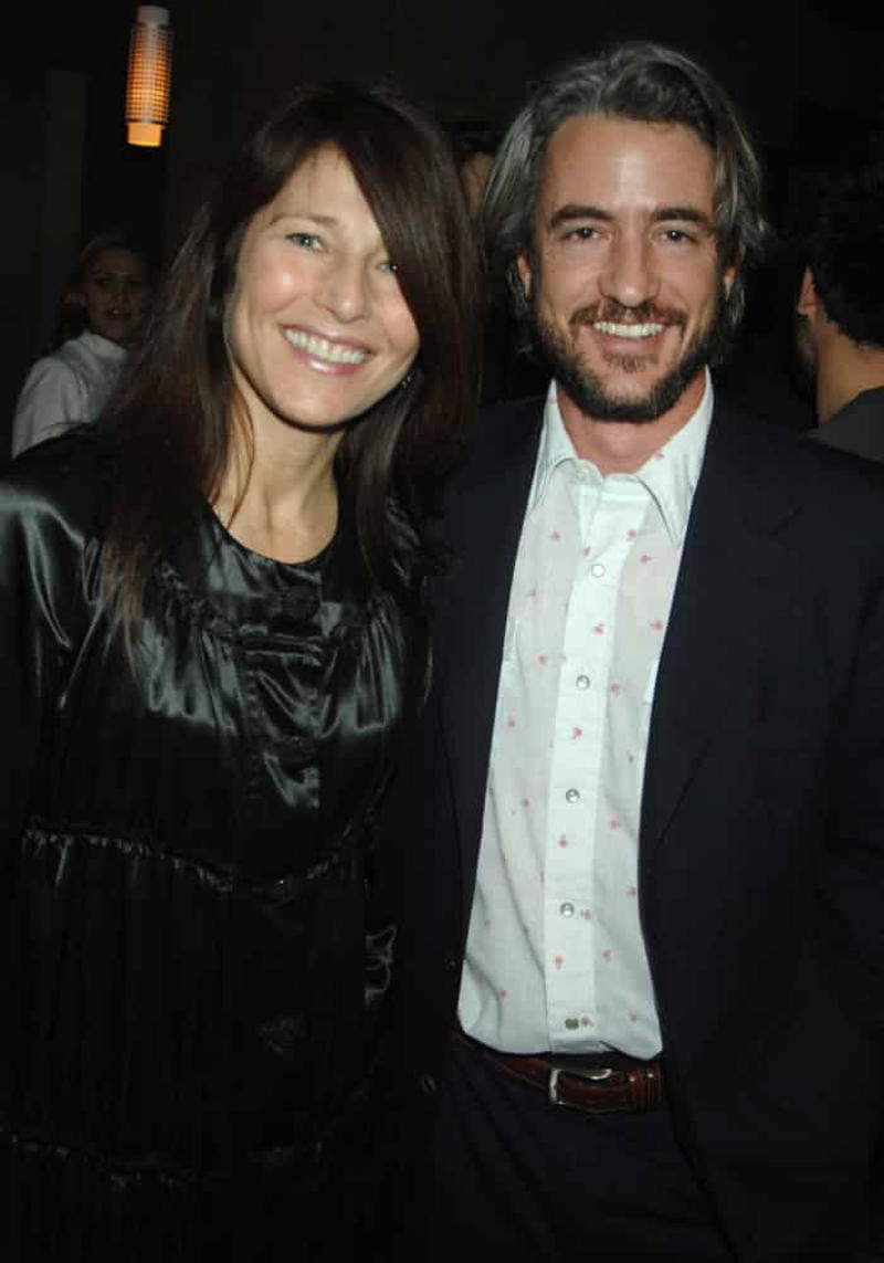 Malcolm McDowell and Mary Steenburgen, Catherine Keener and Dermot Mulroney, Ellen Barkin and Gabriel Byrne, Linda Hamilton and James Cameron, Billy Crudup and Mary Louise Parker, Eva Mendes and Ryan Gosling, Rose Byrne and Bobby Cannavale, Michael Sheen and Kate Beckinsale, Adam Brody and Leighton Meester, Enrique Iglesias and Anna Kournikova, Rashida Jones and Ezra Koenig, Laurence Fishburne and Gina Torres, Alexis Bledel and Vincent Kartheiser, Adam Driver and Joanne Tucker