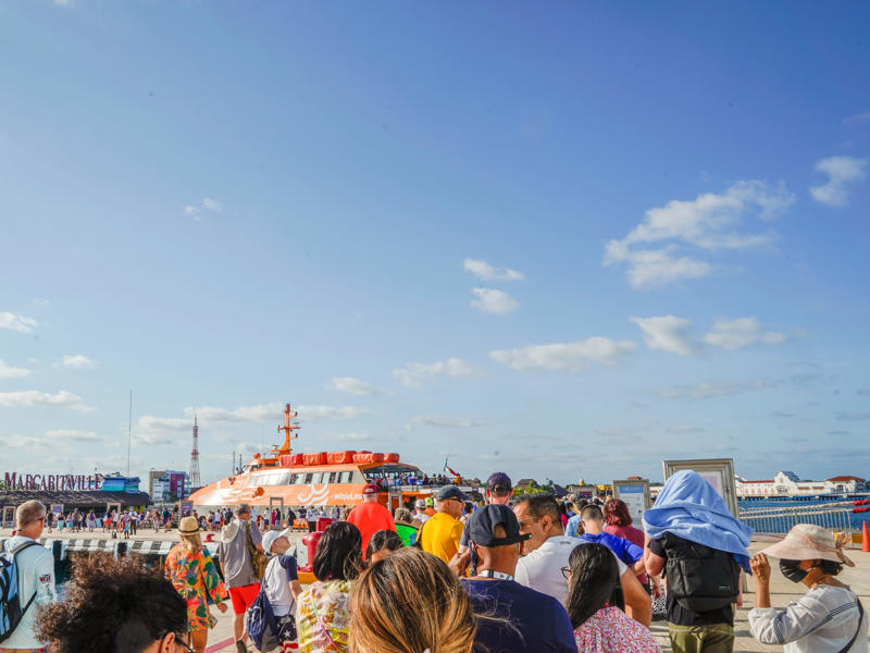 The lines continued at each port, which was crowded with other tourists excited to begin their tours.
