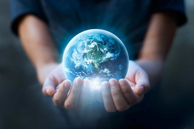 Earth is not your home You're an empath, Precognition, Strong intuition, Recurring dreams, Out-of-place memories, Retrocognition, You're an old soul, Inexplicable affinity for certain time periods, Fears or phobias, Earth is not your home, Ability to speak another language, Birthmarks, You have a soulmate