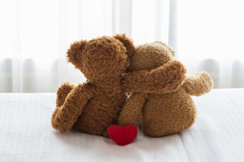 You have a soulmate You're an empath, Precognition, Strong intuition, Recurring dreams, Out-of-place memories, Retrocognition, You're an old soul, Inexplicable affinity for certain time periods, Fears or phobias, Earth is not your home, Ability to speak another language, Birthmarks, You have a soulmate