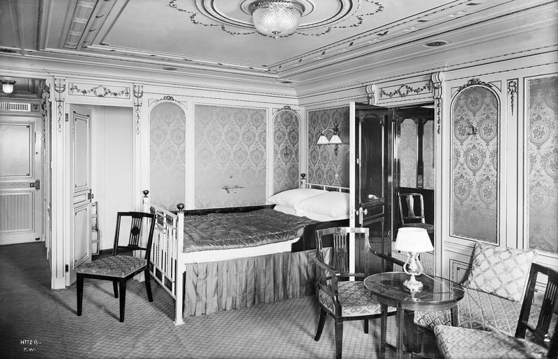 First class: staterooms The Titanic's tragic tale, The creation of a legend, Building the Titanic, The ship of dreams sets sail, A shocking near miss, Heading into history, First class: the grand staircase, First class: dining saloon, First class: a la carte restaurant, First class: Veranda café and Palm Court, First class: keeping fit, First class: the Turkish baths, First class: swimming pool, First class: smoking room, First class: reading and writing room, First class: staterooms, First class: the super-rich passengers, Second class: staterooms, Second class: elevators, Second class: facilities, Second class: promenade deck chairs, Steerage: staterooms, Steerage: dining room, Steerage: smoking room, SS Mesaba sends a warning, "Iceberg right ahead", Extreme peril, To the lifeboats, The final plunge, Carpathia to the rescue, Survivors on the Carpathia, The iceberg that sank the Titanic?, Everyone saved?, The rescue ships, What happened to the crew?, Captain E.J Smith, 'The greatest coward in history', The inquiries, Raise the Titanic?, Finding the ship, Exploring the wreck, Treasures from the seabed, Tragic search for Titanic wreck, Titanic's lost sister, Suite dreams, No more replica