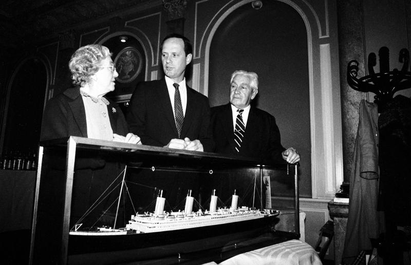 Finding the ship The Titanic's tragic tale, The creation of a legend, Building the Titanic, The ship of dreams sets sail, A shocking near miss, Heading into history, First class: the grand staircase, First class: dining saloon, First class: a la carte restaurant, First class: Veranda café and Palm Court, First class: keeping fit, First class: the Turkish baths, First class: swimming pool, First class: smoking room, First class: reading and writing room, First class: staterooms, First class: the super-rich passengers, Second class: staterooms, Second class: elevators, Second class: facilities, Second class: promenade deck chairs, Steerage: staterooms, Steerage: dining room, Steerage: smoking room, SS Mesaba sends a warning, "Iceberg right ahead", Extreme peril, To the lifeboats, The final plunge, Carpathia to the rescue, Survivors on the Carpathia, The iceberg that sank the Titanic?, Everyone saved?, The rescue ships, What happened to the crew?, Captain E.J Smith, 'The greatest coward in history', The inquiries, Raise the Titanic?, Finding the ship, Exploring the wreck, Treasures from the seabed, Tragic search for Titanic wreck, Titanic's lost sister, Suite dreams, No more replica