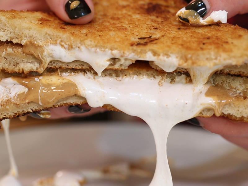 TENNESSEE: A Fluffernutter ALABAMA: A chicken sandwich with white barbecue sauce, ALASKA: A wild Alaskan salmon sandwich, ARIZONA: Frybread tacos, ARKANSAS: A deep-fried catfish sandwich, CALIFORNIA: An avocado club sandwich, COLORADO: A Denver sandwich, CONNECTICUT: A Connecticut hamburger, DELAWARE: A soft-shell fried crab sandwich, FLORIDA: A Cuban sandwich, GEORGIA: A fried chicken sandwich, HAWAII: A Kālua-style pork sandwich, ILLINOIS: A Horseshoe sandwich, INDIANA: A Hoosier sandwich, IOWA: A Tavern or "loose meat" sandwich, KANSAS: "Runza" or "bierocks", KENTUCKY: A Hot Brown sandwich, LOUISIANA: A po'boy, MARYLAND: A crab-cake sandwich, MASSACHUSETTS: A Fluffernutter, MICHIGAN: A corned beef sandwich, MINNESOTA: A Jucy Lucy, MISSISSIPPI: A pig-ear sandwich, MISSOURI: A Gerber sandwich, MONTANA: A PB&J with huckleberry jam, NEBRASKA: A Reuben, NEVADA: A Heart Attack Grill burger, NEW HAMPSHIRE: A fried ham and cheese Monte Cristo drizzled with syrup, NEW JERSEY: A Jersey breakfast sandwich, NEW MEXICO: A green chile cheeseburger, NORTH CAROLINA: A pulled-pork sandwich, NORTH DAKOTA: Smørbrød, OHIO: A Polish boy, OKLAHOMA: A chicken-fried steak sandwich, OREGON: A falafel pita, PENNSYLVANIA: A Philly cheesesteak, RHODE ISLAND: A Dynamite sandwich, SOUTH CAROLINA: A tuna melt, SOUTH DAKOTA: A walleye sandwich, TENNESSEE: A Fluffernutter, TEXAS: A brisket sandwich, UTAH: A pastrami burger, VERMONT: A Vermonter, VIRGINIA: A grilled ham and cheese, WASHINGTON: Bánh mì, WEST VIRGINIA: An apple and turkey sandwich, WISCONSIN: A sausage roll or brat bun, WYOMING: A bison meatball sandwich