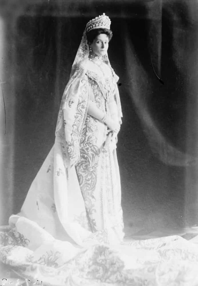 Alexandra Feodorovna Reshaping Europe, Strategic marriages, Princess Victoria, Prince Arthur, Princess Beatrice, Princess Helena, The Russian Monarchy, King Edward VII, Mission complete, Kaiser Wilhelm II, Alexandra Feodorovna, Princess Maud, The death of Queen Victoria, A new approach