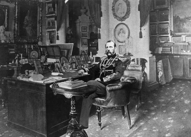 The Russian Monarchy Reshaping Europe, Strategic marriages, Princess Victoria, Prince Arthur, Princess Beatrice, Princess Helena, The Russian Monarchy, King Edward VII, Mission complete, Kaiser Wilhelm II, Alexandra Feodorovna, Princess Maud, The death of Queen Victoria, A new approach