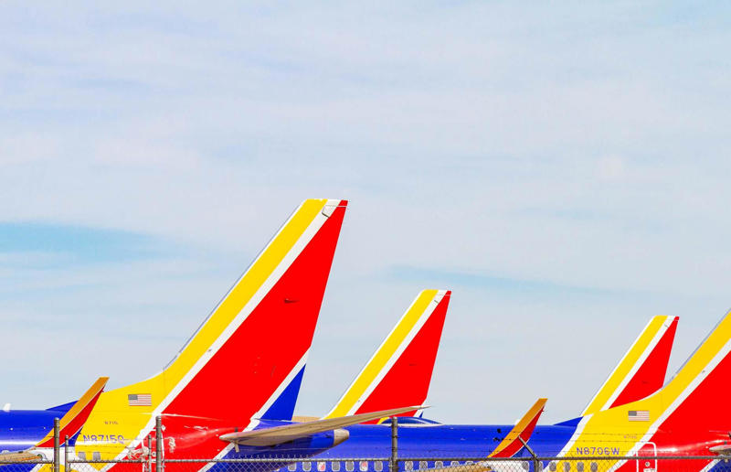 This logo belongs to… Find out how well you know your logos, This logo belongs to…, Alaska Airlines, United Airlines, Air Canada, Frontier Airlines, British Airways, American Airlines, Air France, Southwest Airlines, Delta Air Lines, Lufthansa, Singapore Airlines, Thai Airways