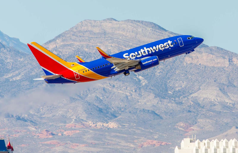 Southwest Airlines Find out how well you know your logos, This logo belongs to…, Alaska Airlines, United Airlines, Air Canada, Frontier Airlines, British Airways, American Airlines, Air France, Southwest Airlines, Delta Air Lines, Lufthansa, Singapore Airlines, Thai Airways