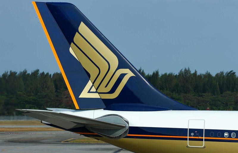 This logo belongs to… Find out how well you know your logos, This logo belongs to…, Alaska Airlines, United Airlines, Air Canada, Frontier Airlines, British Airways, American Airlines, Air France, Southwest Airlines, Delta Air Lines, Lufthansa, Singapore Airlines, Thai Airways