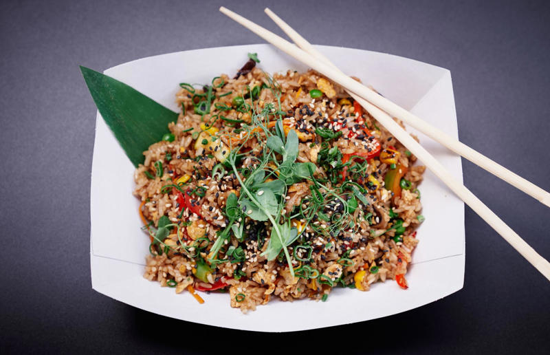 23. Chǎofàn, China 36. Bitterballen, Netherlands, 35. Pierogi, Poland, 34. Choripán, Argentina, 33. Slider, USA, 32. Elote, Mexico, 31. Rolex, Uganda, 30. Pad Thai, Thailand, 29. Souvlaki, Greece, 28. Bhelpuri, India, 27. Bánh mì, Vietnam, 26. Ta’ameya, Egypt, 25. Chǎofàn, China, 24. Shawarma, Turkey, 23. Arepa, Venezuela and Colombia, 22. Vada pav, India, 21. Gyros, Greece, 20. Churros, Spain, 19. Bao buns, China, 18. Fish and chips, UK, 17. Takoyaki, Japan, 16. Currywurst, Germany, 15. Burrito, Mexico or USA, 14. Döner kebab, Germany, 13. Bunny chow, South Africa, 12. Tacos, Mexico, 11. Meat pie, Australia, 10. Bratwurst, Germany, 9. Samosa, India, 8. Poutine, Canada, 7. Cheeseburger, USA, 6. Fried chicken, various locations, 5. Hot dog, various locations, 4. Fried chicken sandwich, USA, 3. Pizza, Italy, 2. Hamburger, various locations