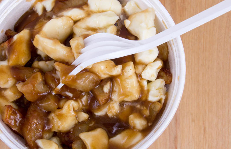 8. Poutine 36. Bitterballen, Netherlands, 35. Pierogi, Poland, 34. Choripán, Argentina, 33. Slider, USA, 32. Elote, Mexico, 31. Rolex, Uganda, 30. Pad Thai, Thailand, 29. Souvlaki, Greece, 28. Bhelpuri, India, 27. Bánh mì, Vietnam, 26. Ta’ameya, Egypt, 25. Chǎofàn, China, 24. Shawarma, Turkey, 23. Arepa, Venezuela and Colombia, 22. Vada pav, India, 21. Gyros, Greece, 20. Churros, Spain, 19. Bao buns, China, 18. Fish and chips, UK, 17. Takoyaki, Japan, 16. Currywurst, Germany, 15. Burrito, Mexico or USA, 14. Döner kebab, Germany, 13. Bunny chow, South Africa, 12. Tacos, Mexico, 11. Meat pie, Australia, 10. Bratwurst, Germany, 9. Samosa, India, 8. Poutine, Canada, 7. Cheeseburger, USA, 6. Fried chicken, various locations, 5. Hot dog, various locations, 4. Fried chicken sandwich, USA, 3. Pizza, Italy, 2. Hamburger, various locations