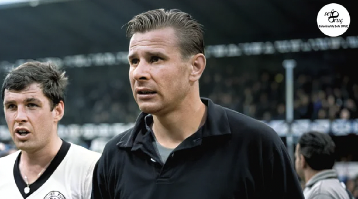 vladimir putin and lev yashin - sef
