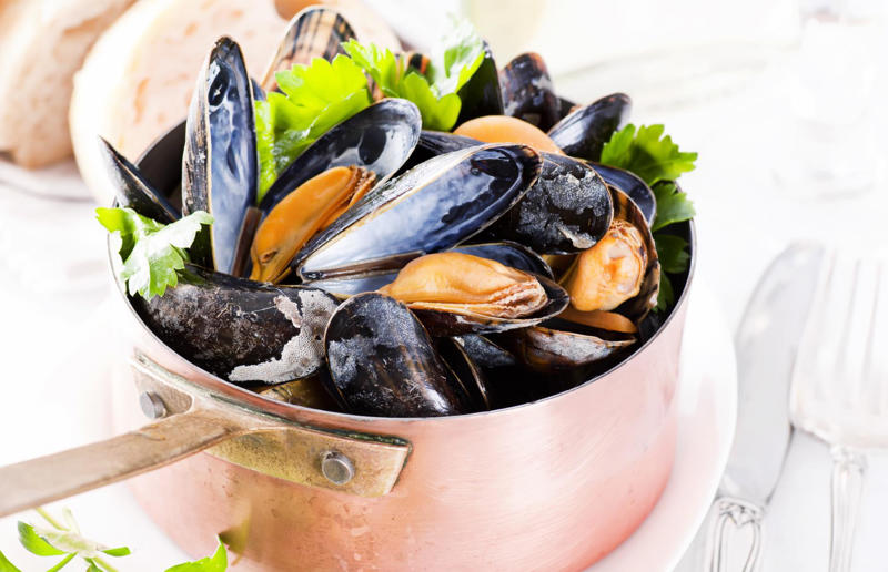 Mussels There is a better way, Cherries, Chicken wings, Cupcakes, Dumplings, Pringles, Spaghetti, Strawberries, Tic Tacs