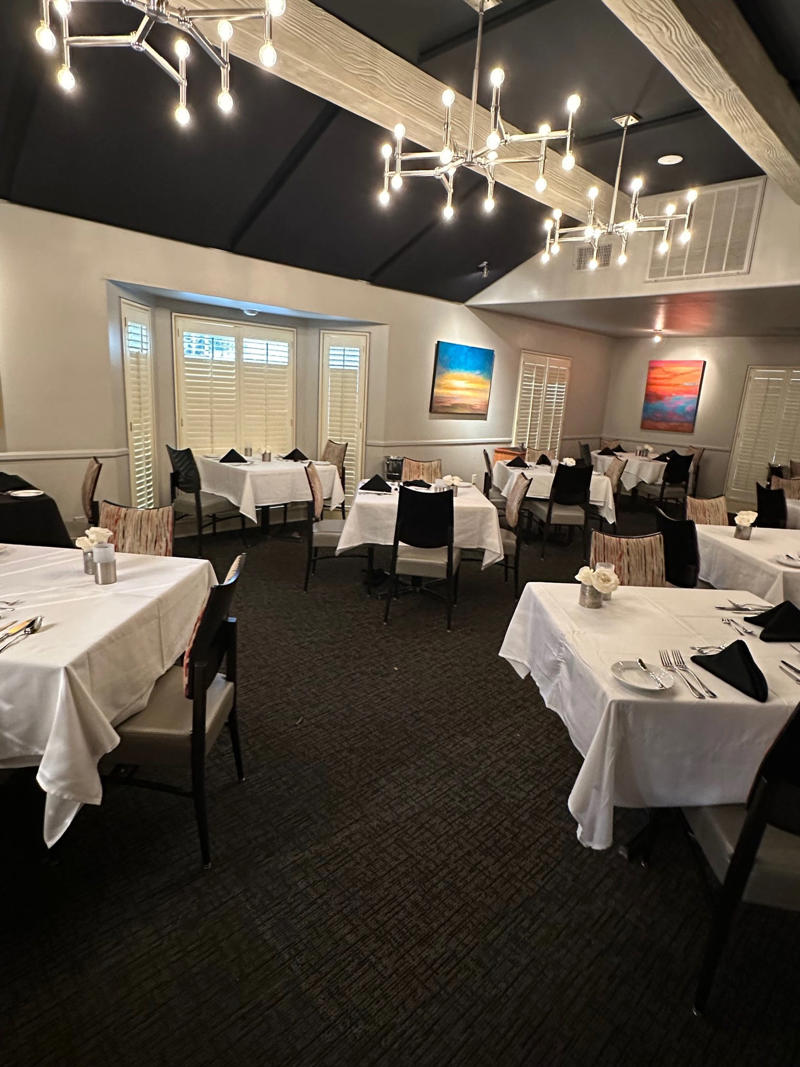 Chez Philippe, Coastal Fish Company, Erling Jensen, Felicia Suzanne's, Hen House, Itta Bena, Limelight, The Lobbyist, The Terrace at the River Inn