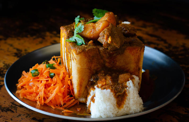 35. Phall, 34. Cà ri gà, 33. Currywurst, 32. Tarkari, 31. Keema, 30. Xacuti, 29. Bunny chow, 28. Chingri malai, 27. Kuzhambu, 26. Curry goat, 25. Korma, 24. Khichdi, 23. Kyet thar see-pyan, 22. Amok trey, 21. Jalfrezi, 20. Kukul mas, 19. Khao soi, 18. Chicken balti, 17. Vindaloo, 16. Fish head curry, 15. Nihari, 14. Malai kofta, 13. Dopiaza, 12. Sarawak laksa, 11. Kaeng pa, 10. Kari ayam, 9. Katsu kare, 8. Kaeng khiao wan, 7. Dal makhani, 6. Chicken tikka masala, 5. Panang, 4. Rendang, 3. Rogan josh, 2. Massaman