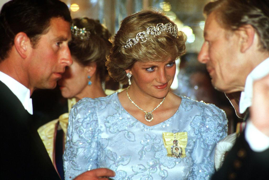 1898: A Grand Re-Opening, 1899: Reception Hall, 1924: The Marchioness of Cambridge, 1936: Hollywood Stars Spotted, 1938: A Gorgeous Fashion Show Venue, 1939: Tea for Two, 1943: Alfred Hitchcock, 1946: Eleanor Roosevelt, 1949: Out and About, 1950: The Mudlark, 1951: Katharine Hepburn, 1951: Princess Margaret, 1952: A Fashion Show, 1953: A Piece of Cake, 1955: A Fancy Party, 1955: High Society, 1956: Hats' Off, 1957: Louis Jourdan, 1960: 5-Star Luxury, 1960: Shirley MacLaine, 1963: Queen Frederika of Greece, 1963: Tippi Hedren, 1965: A Film Premiere, 1966: Torn Curtain, 1970: Jackie O, 1971: All Smiles, 1978: Cybill Shepherd,  1978: Bianca Jagger, 1979: Sophia Loren,  1980: Meryl Streep, 1983: Jamie Lee Curtis, 1987: Princess Diana