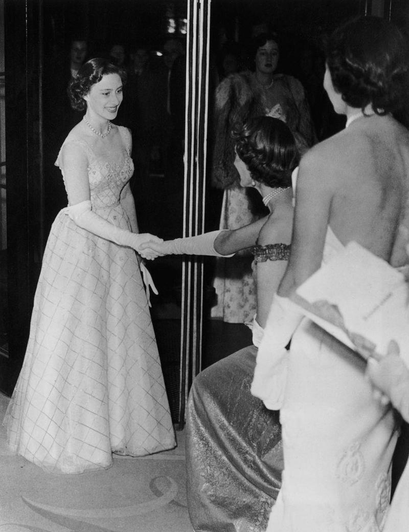 1898: A Grand Re-Opening, 1899: Reception Hall, 1924: The Marchioness of Cambridge, 1936: Hollywood Stars Spotted, 1938: A Gorgeous Fashion Show Venue, 1939: Tea for Two, 1943: Alfred Hitchcock, 1946: Eleanor Roosevelt, 1949: Out and About, 1950: The Mudlark, 1951: Katharine Hepburn, 1951: Princess Margaret, 1952: A Fashion Show, 1953: A Piece of Cake, 1955: A Fancy Party, 1955: High Society, 1956: Hats' Off, 1957: Louis Jourdan, 1960: 5-Star Luxury, 1960: Shirley MacLaine, 1963: Queen Frederika of Greece, 1963: Tippi Hedren, 1965: A Film Premiere, 1966: Torn Curtain, 1970: Jackie O, 1971: All Smiles, 1978: Cybill Shepherd,  1978: Bianca Jagger, 1979: Sophia Loren,  1980: Meryl Streep, 1983: Jamie Lee Curtis, 1987: Princess Diana